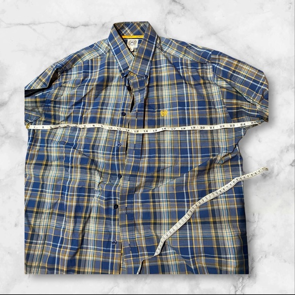 Cinch medium blue yellow button up - Picture 6 of 7